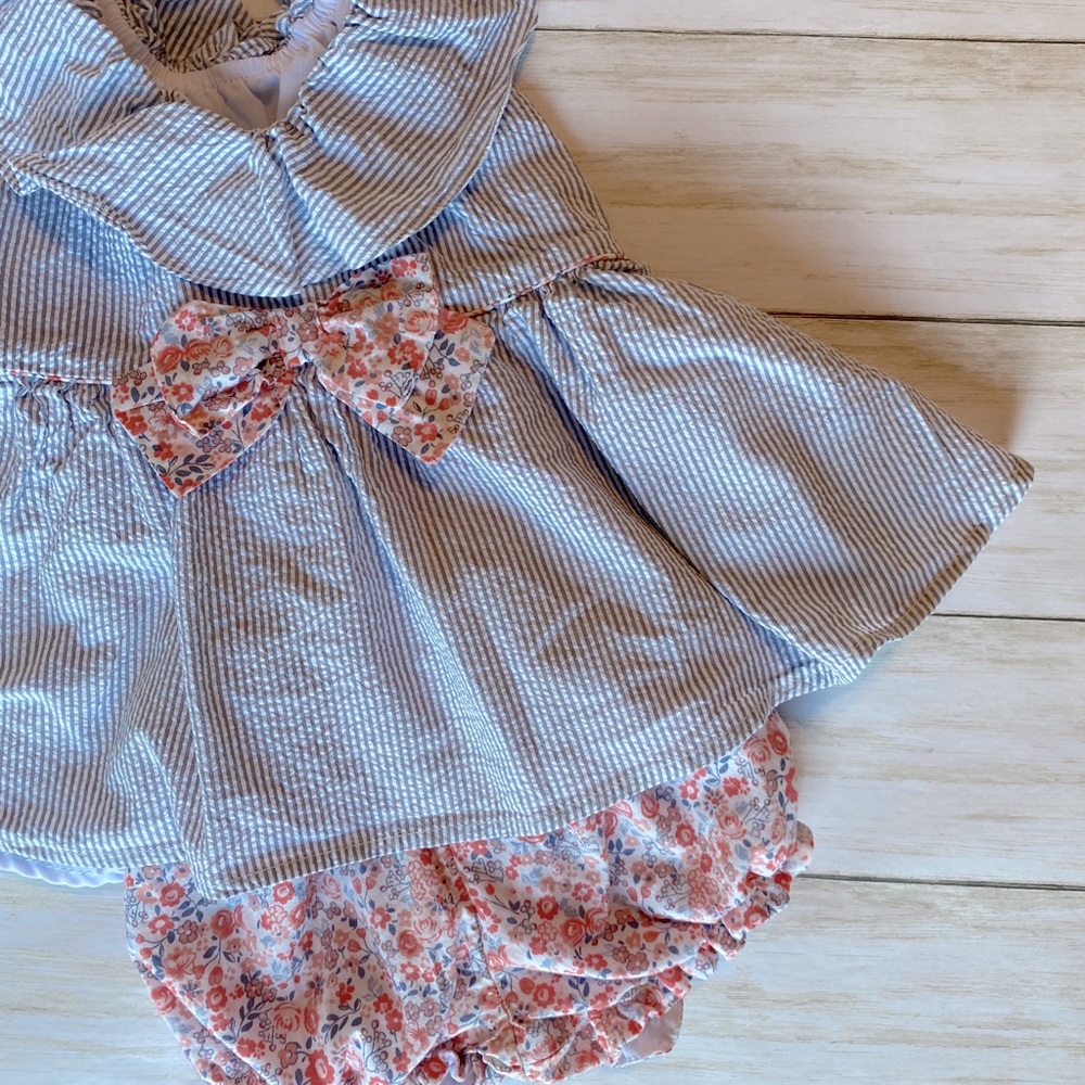 GWIANS CLOSET Seersucker Floral Bloomer Set